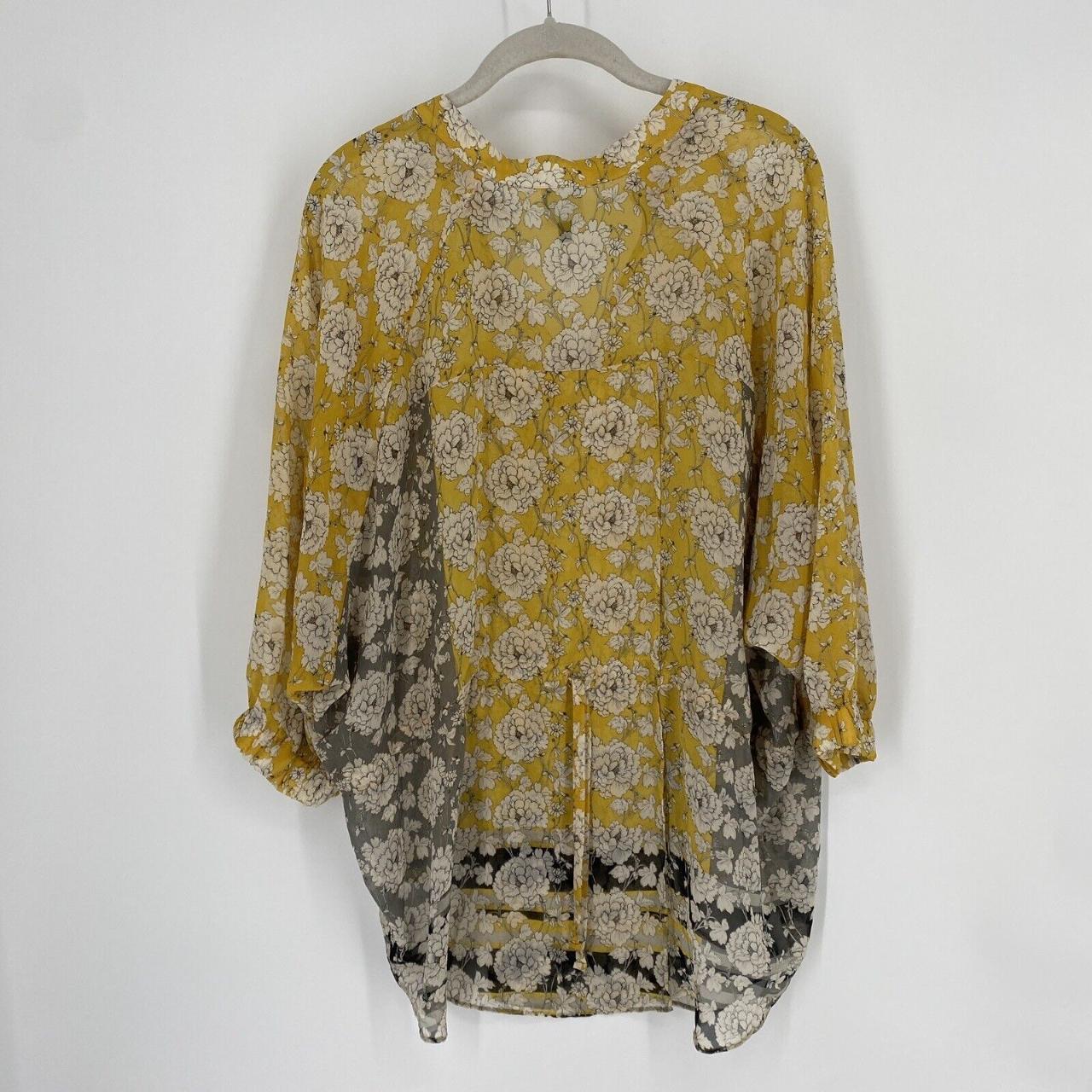 CAbi Women’s Mesh on sale Floral Blouse XL Yellow