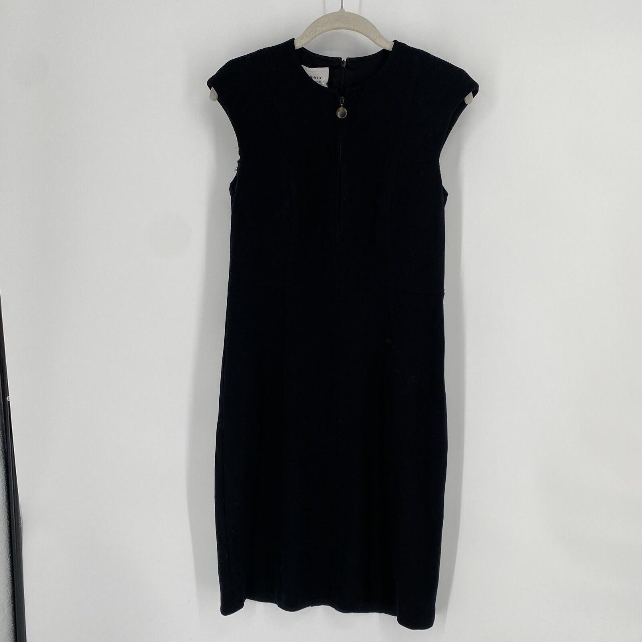 item listed by thecanarycloset