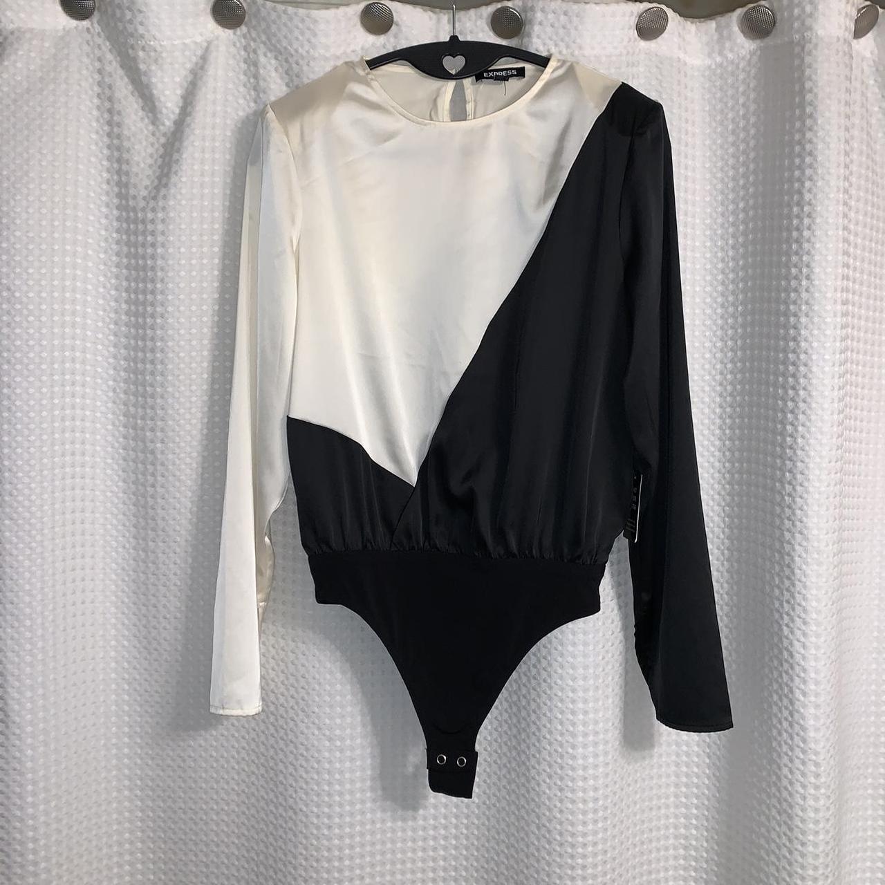 Express two toned body suit. NWT. Cream & black. - Depop