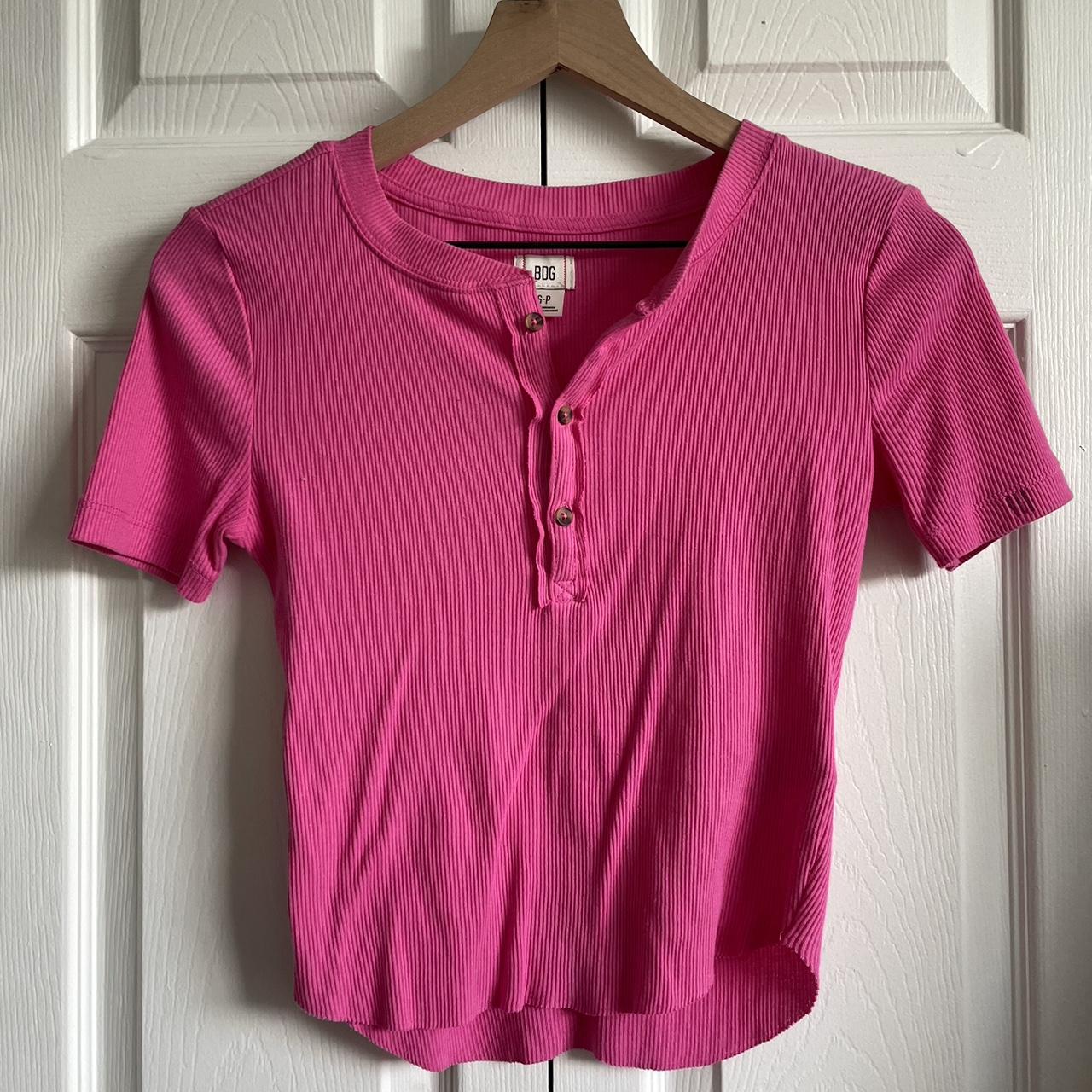 Urban Outfitters Women's Pink Crop-top | Depop