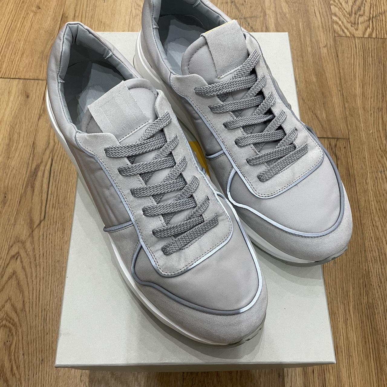 Roscomar sneakers trainers in grey, reflective EU42... - Depop