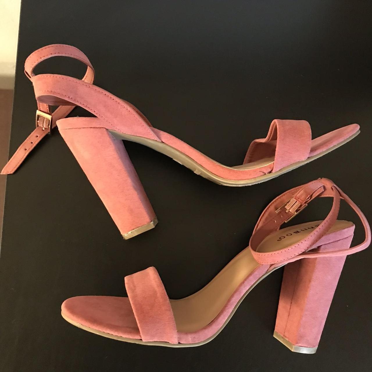 Size 9 deals strappy heels