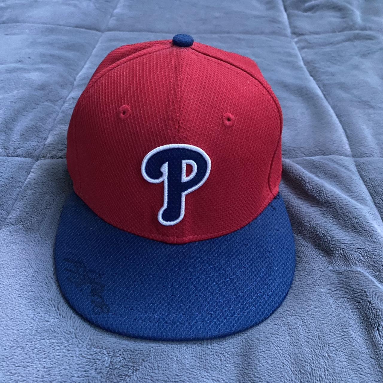 Philadelphia Phillies Mens Fitted hat 59Fifty Size 6 - Depop