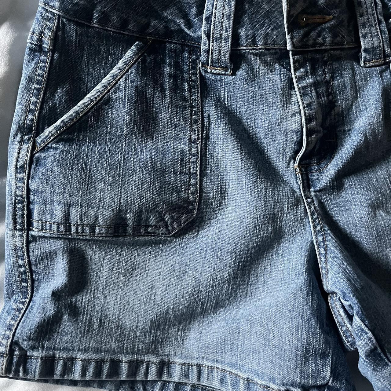The perfect vintage denim jean shorts!!💌 Size Missy... - Depop