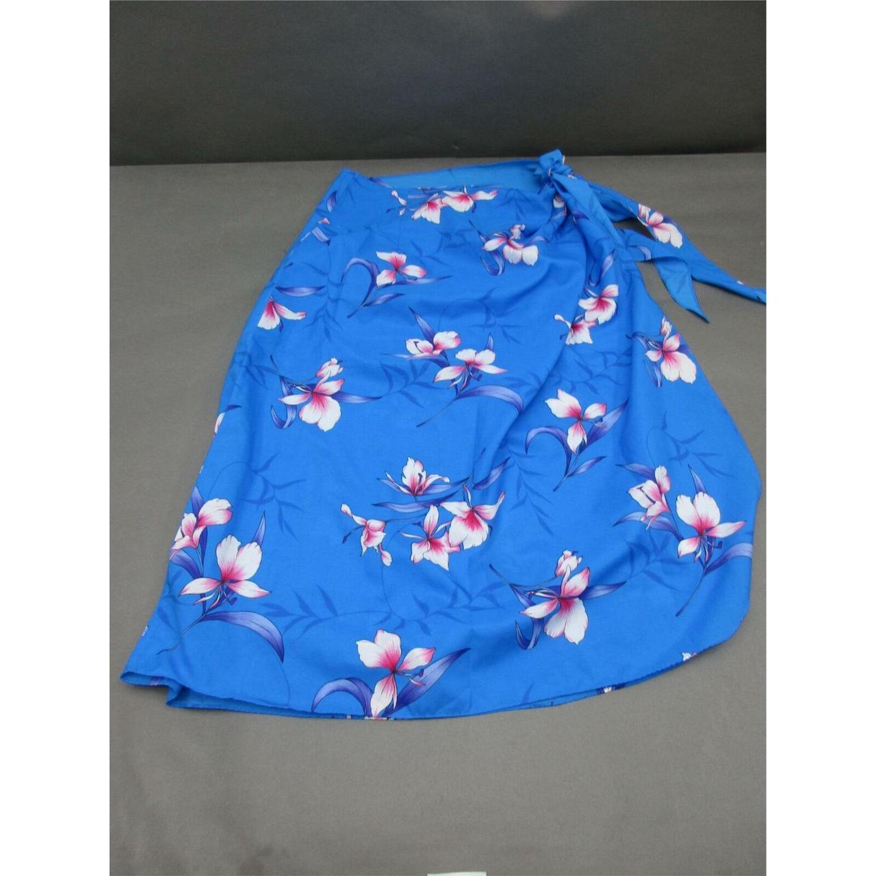 Blue Q Women's Blue Depop