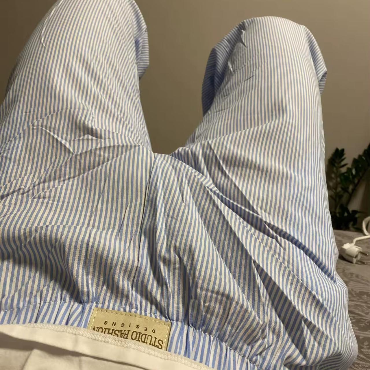 item listed by salesbykhy