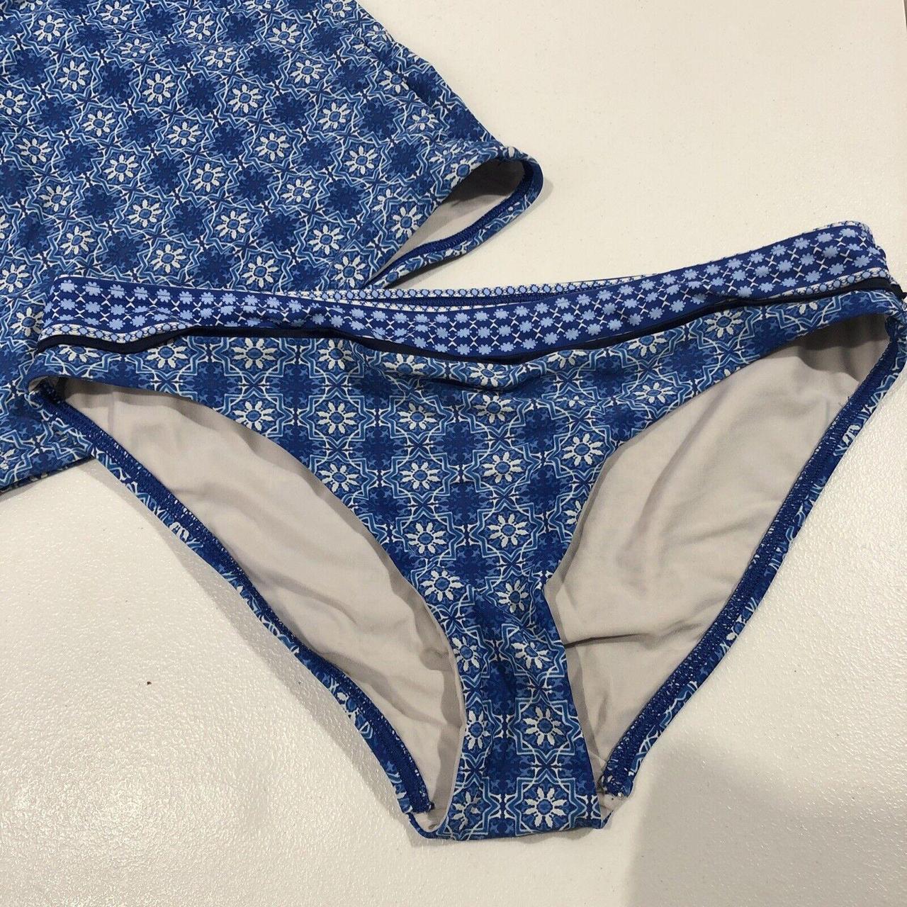 Ann Taylor Loft Beach Swimwear Womens M Blue Floral... - Depop