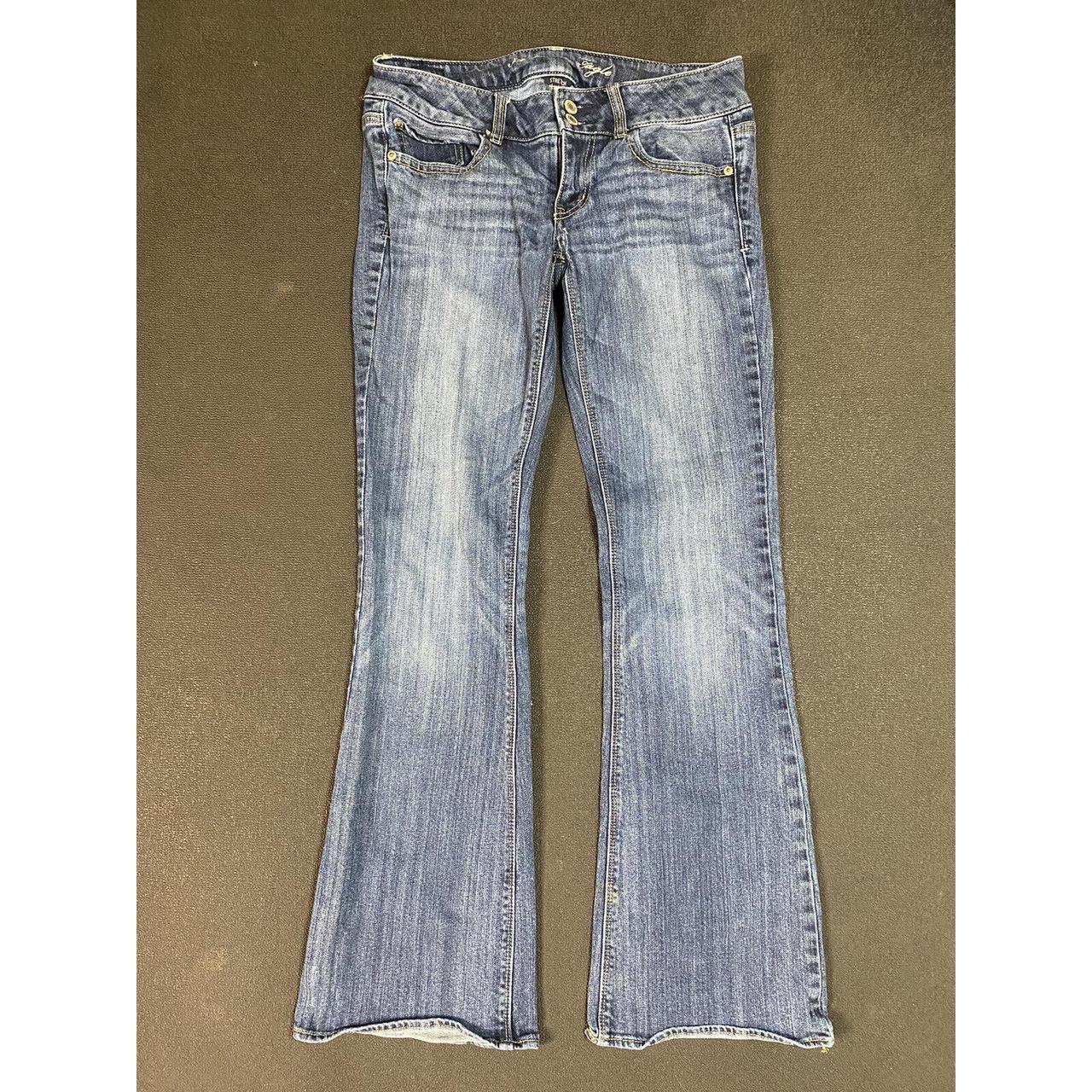 American Eagle Outfitters Women's Blue | Depop