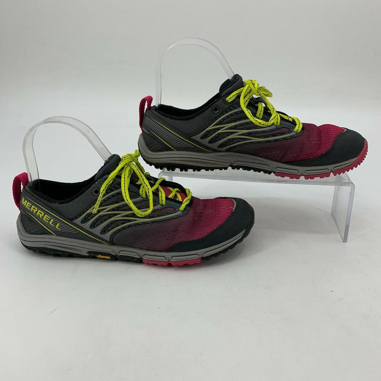 Merrell Women's Gloves Depop