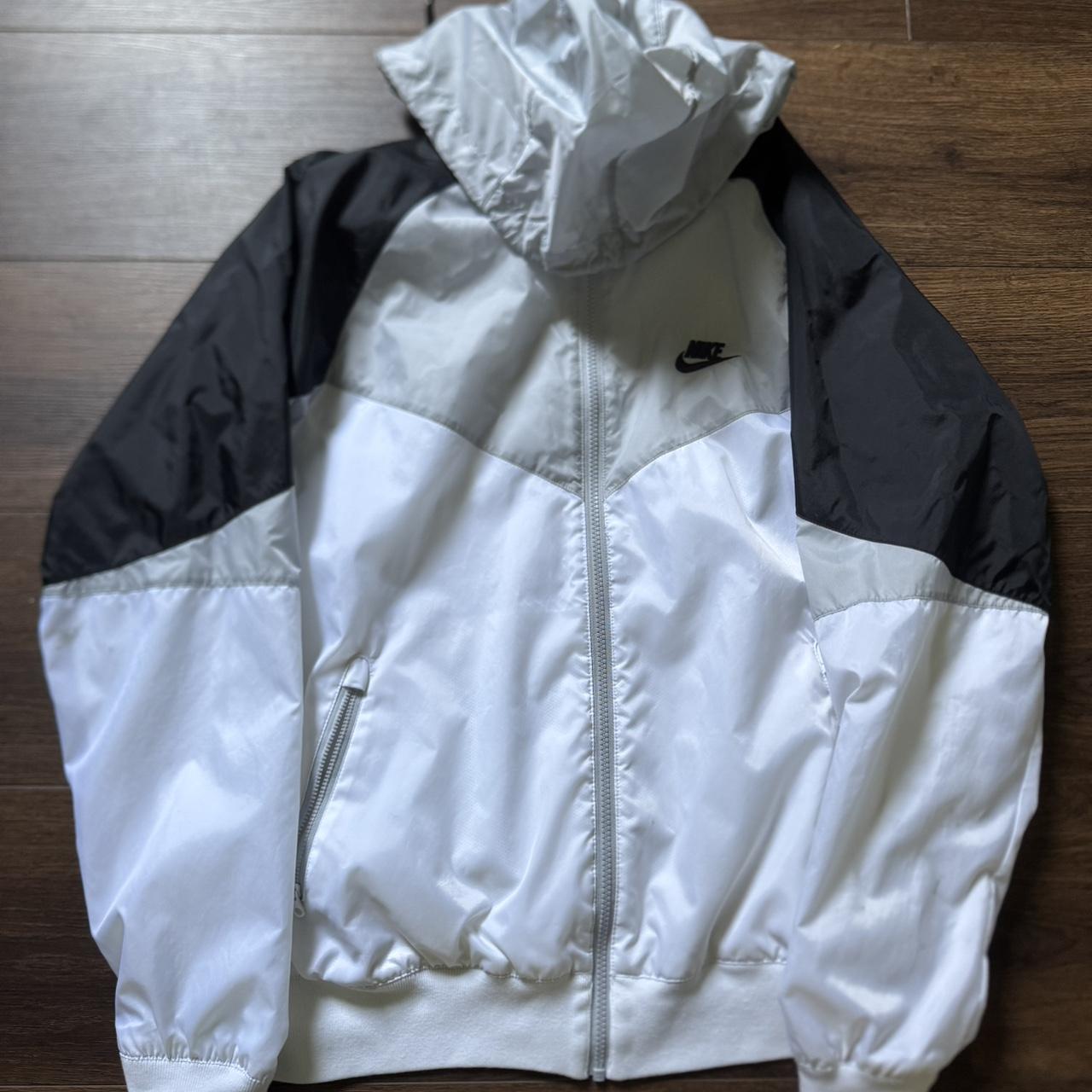 item listed by alex_santos6