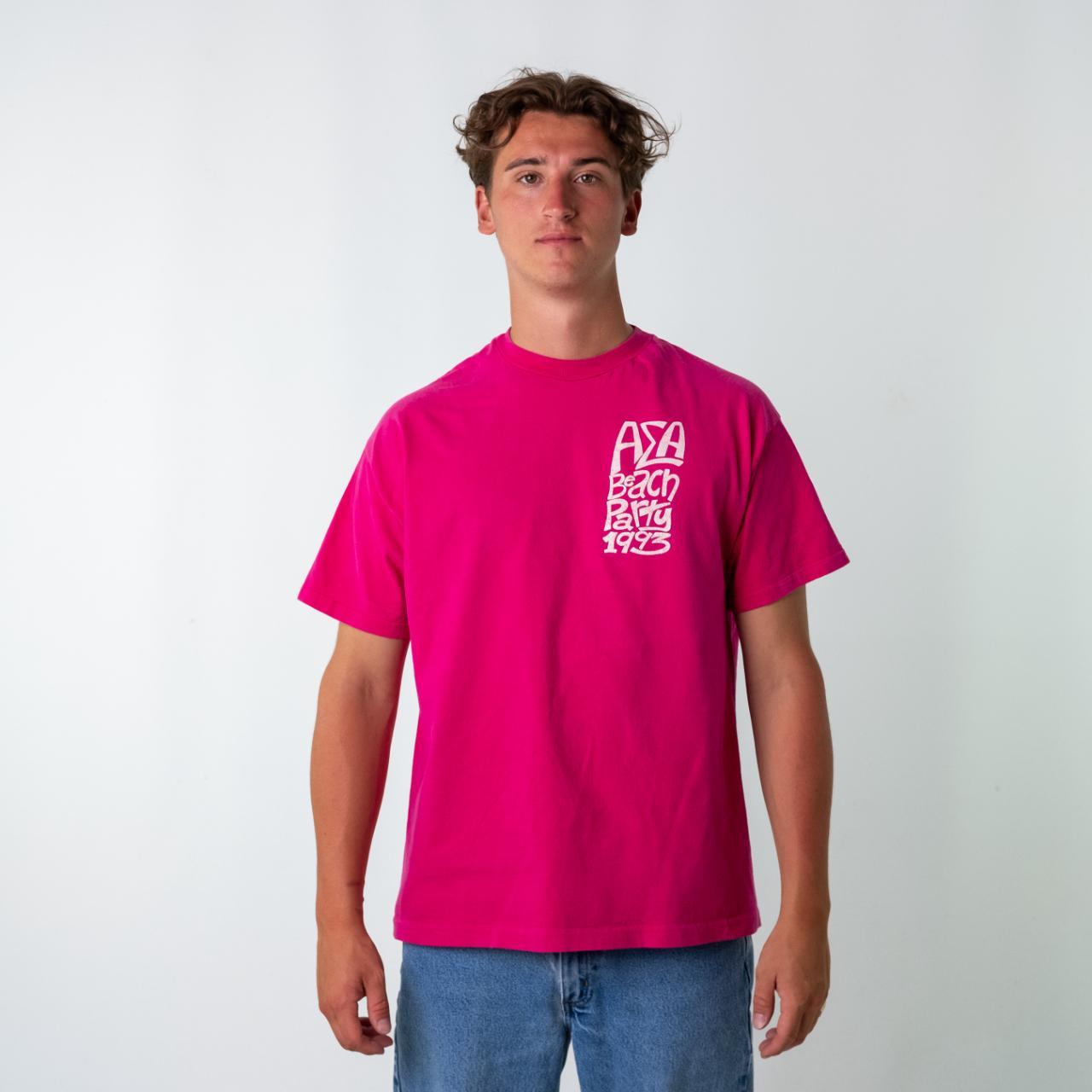 Pink t shirt hanes hotsell