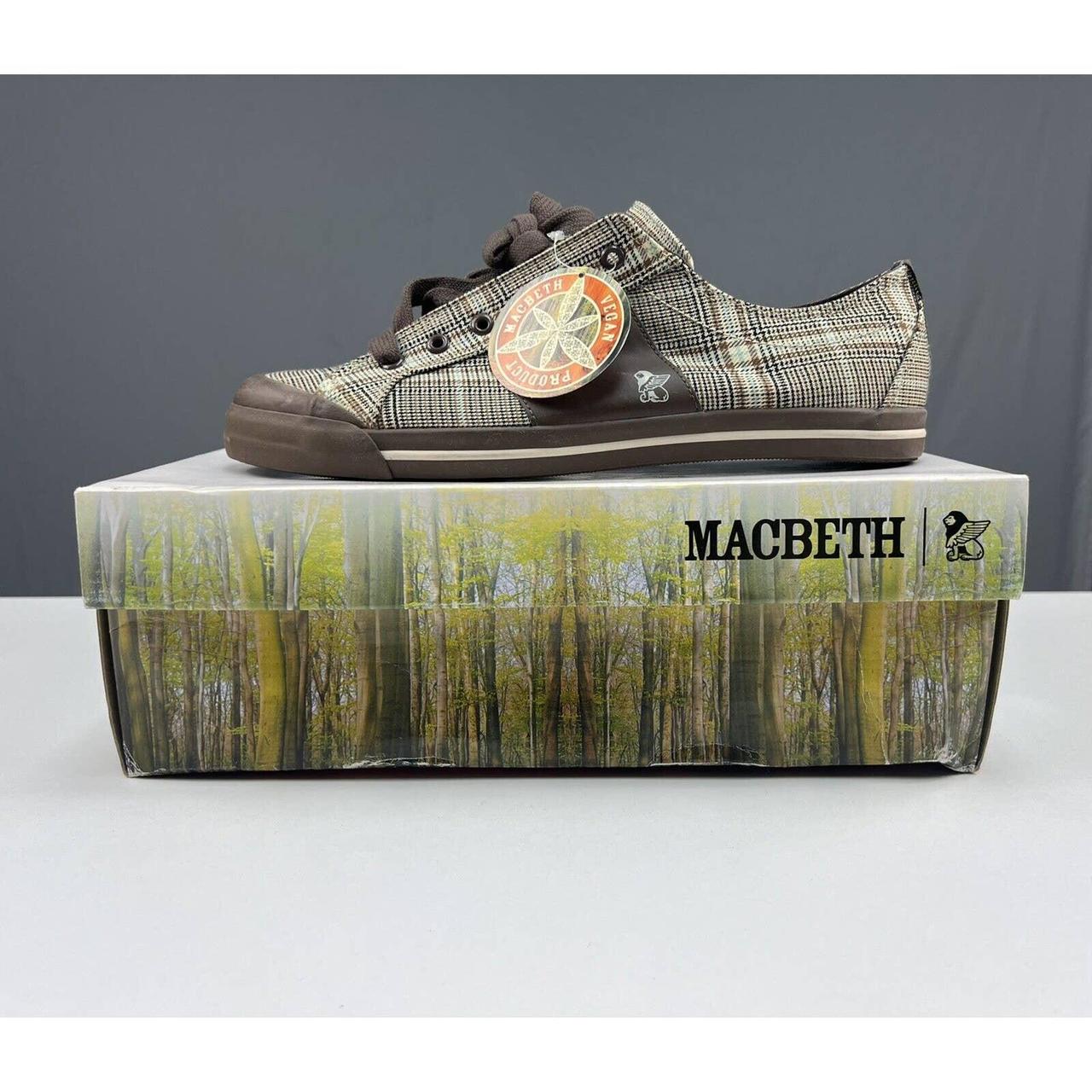 Macbeth sales velcro shoes