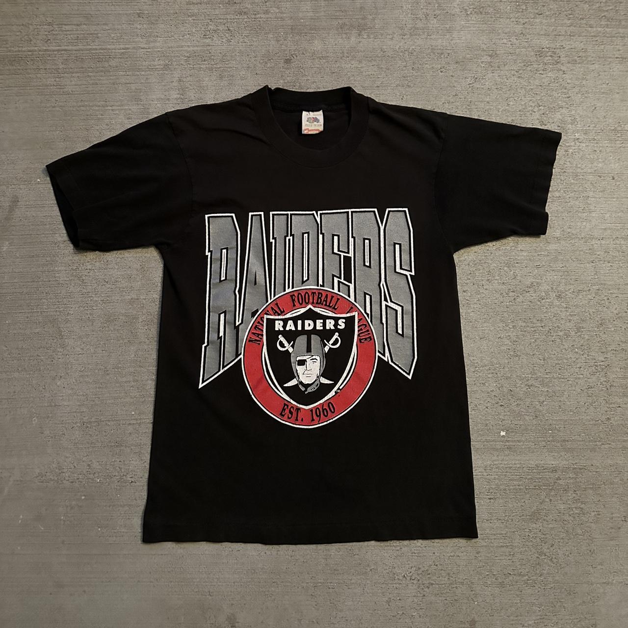 Vintage 1996 Oakland Raiders Tee Size: - Depop