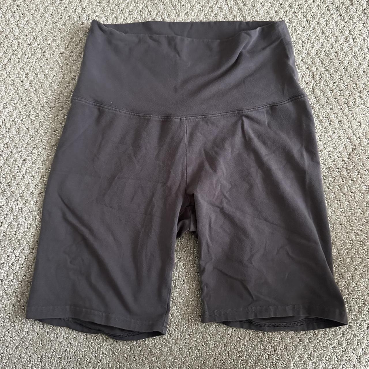 Grey, aritzia, biker shorts - Depop