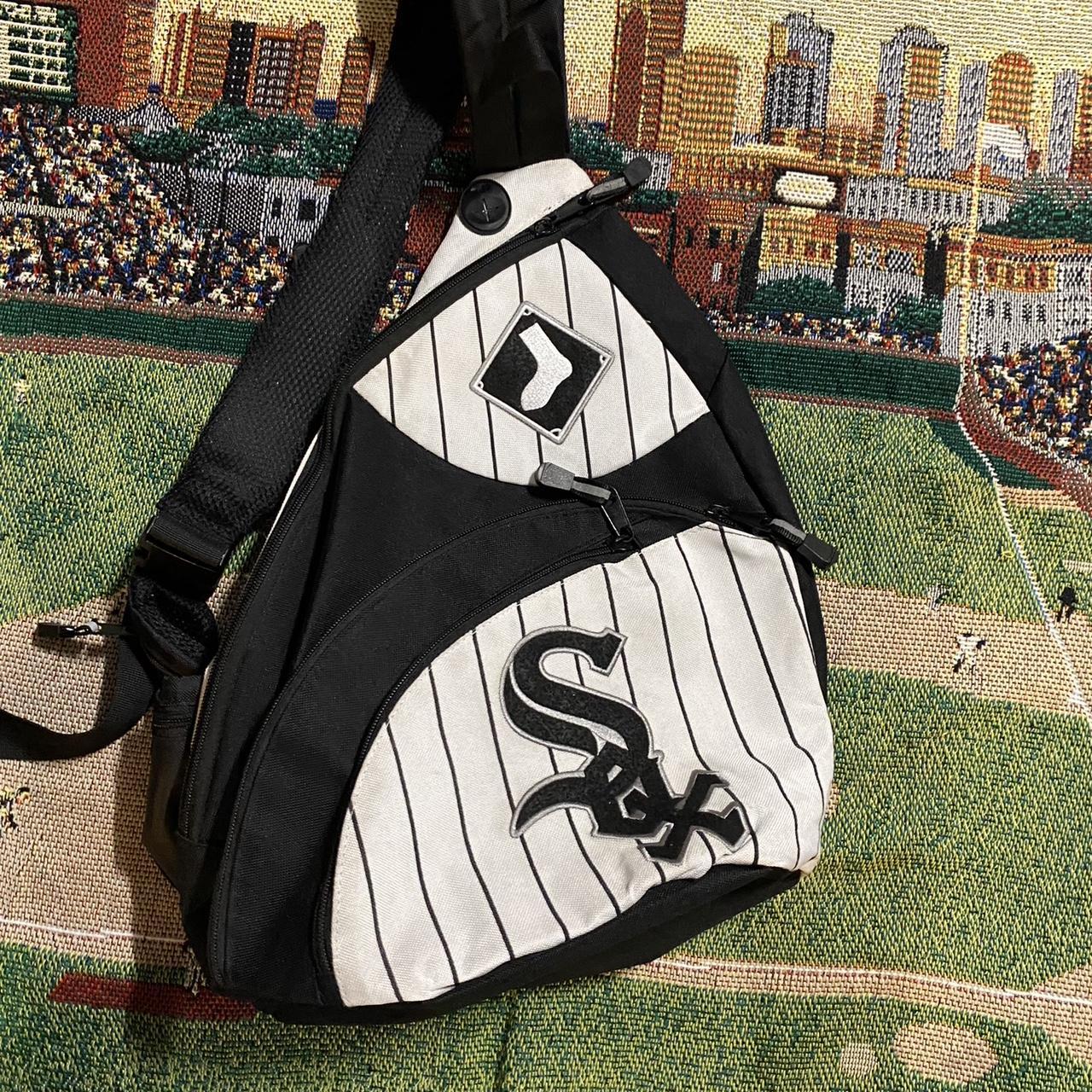 White Sox sling bag #White Sox #Bag #MLB #Slingbag