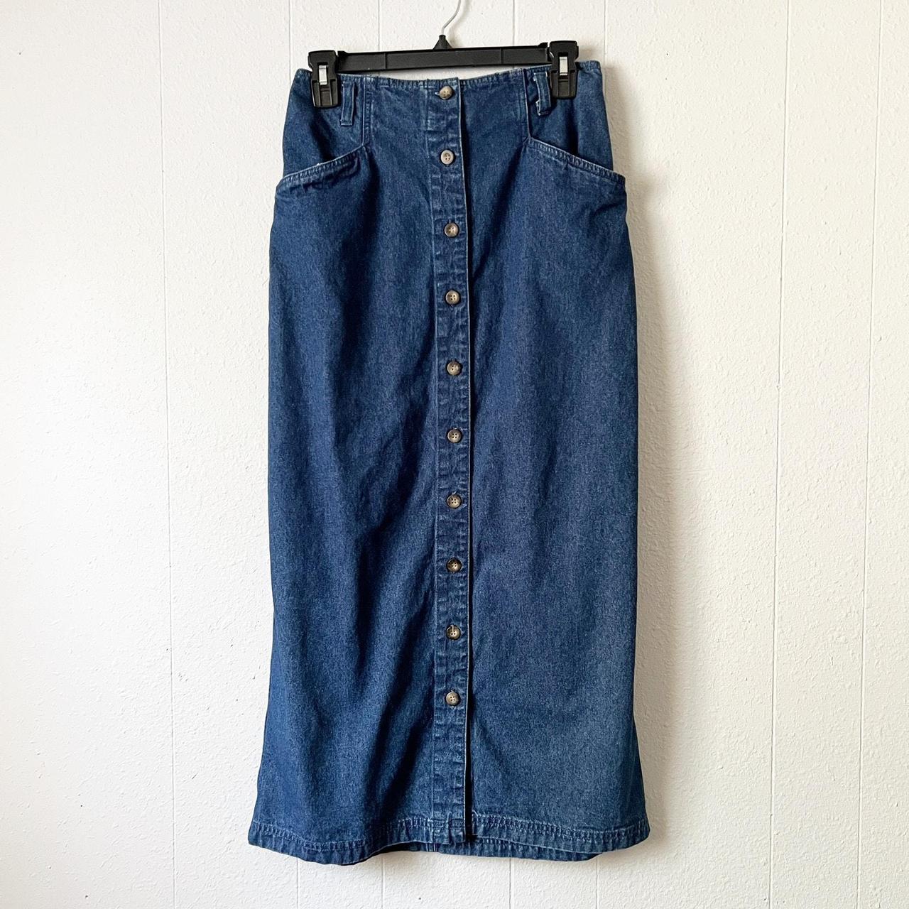 Style & Co Women's Skirt - Blue - 8 – Style & Co. women's denim skirt. High …