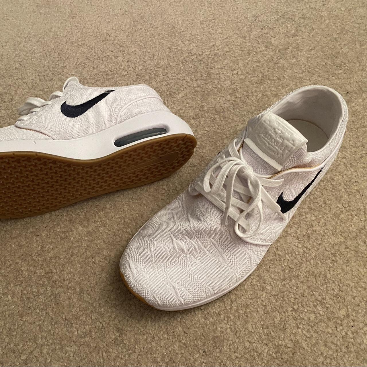 janoski air max 2 white