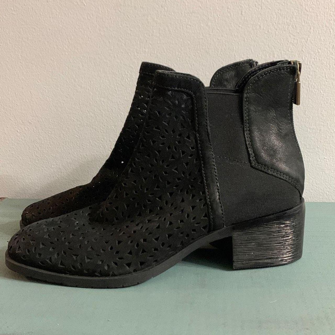 Kenneth cole reaction outlet black booties