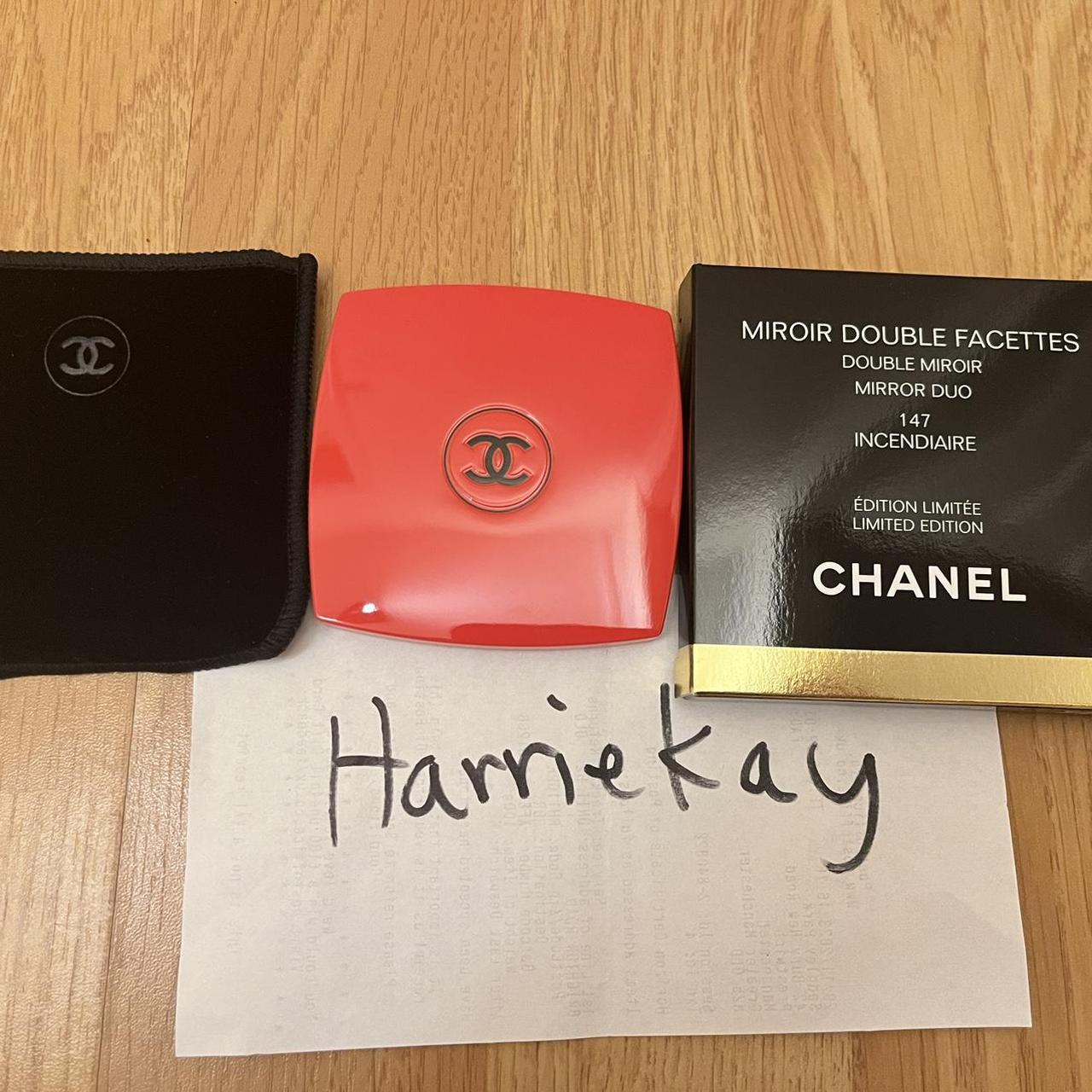 Chanel duo discount mirror