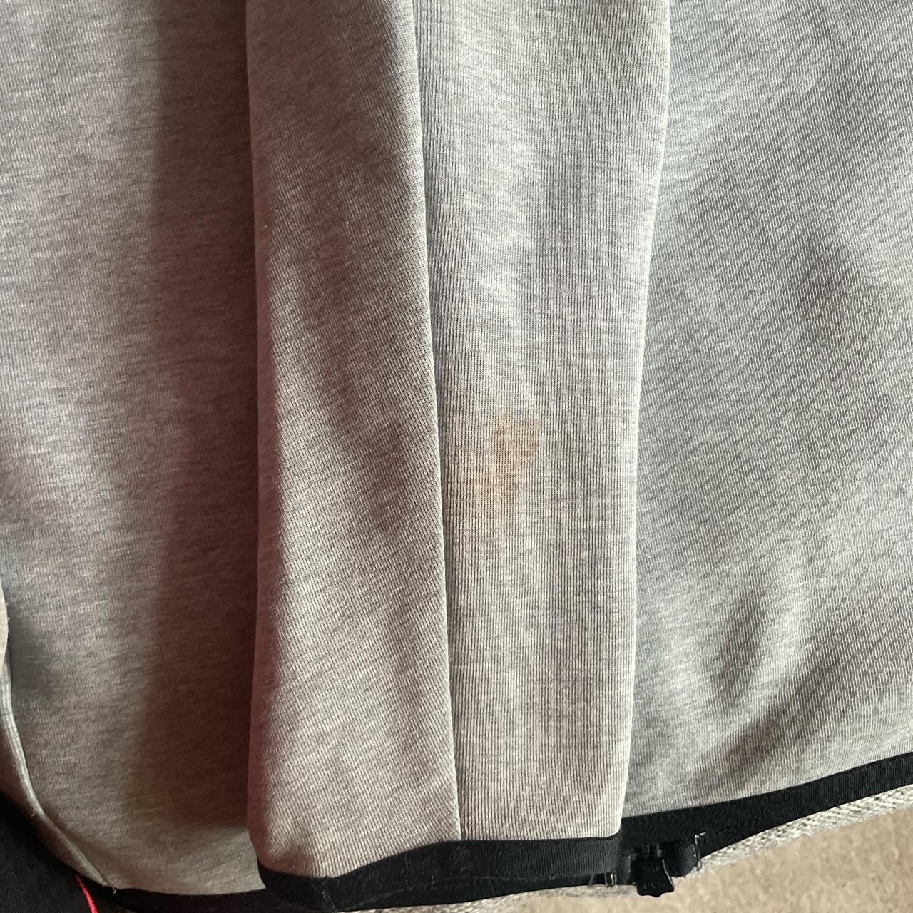 depop nike hoodie