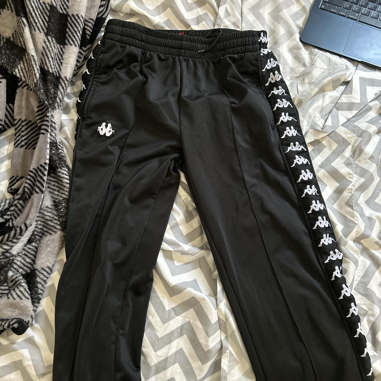 Kappa Men's Black and White Joggers-tracksuits | Depop