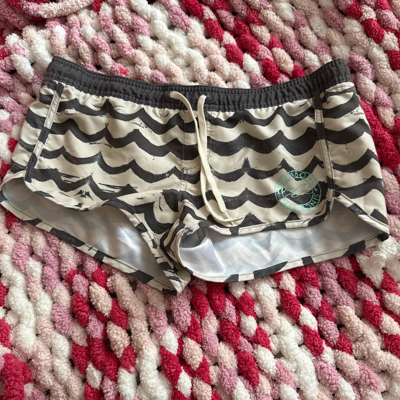 item listed by lupercaliaa