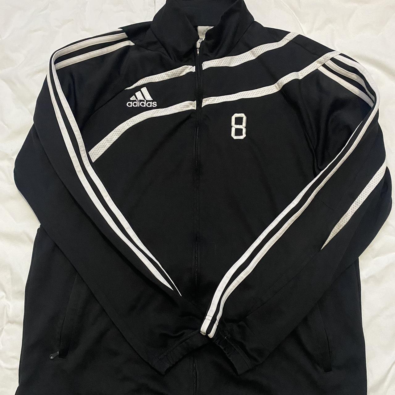 Cool adidas jacket, zipper doesn’t have a handle - Depop