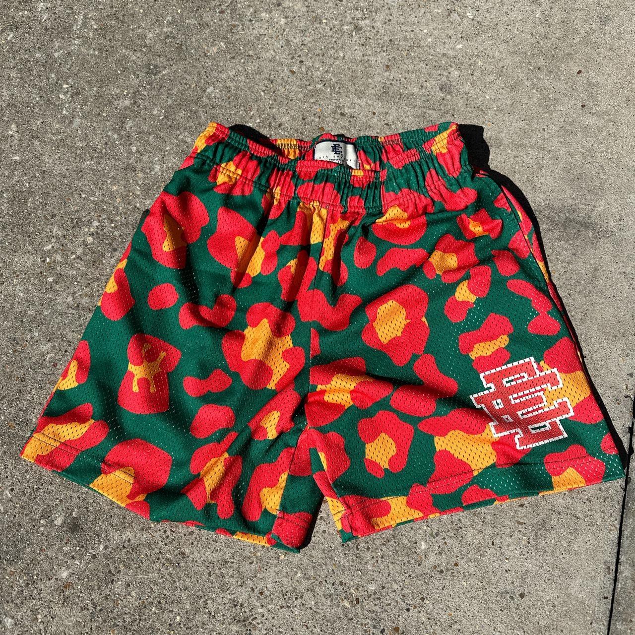 Eric Emmanuel shorts size S only worn handful of times - Depop