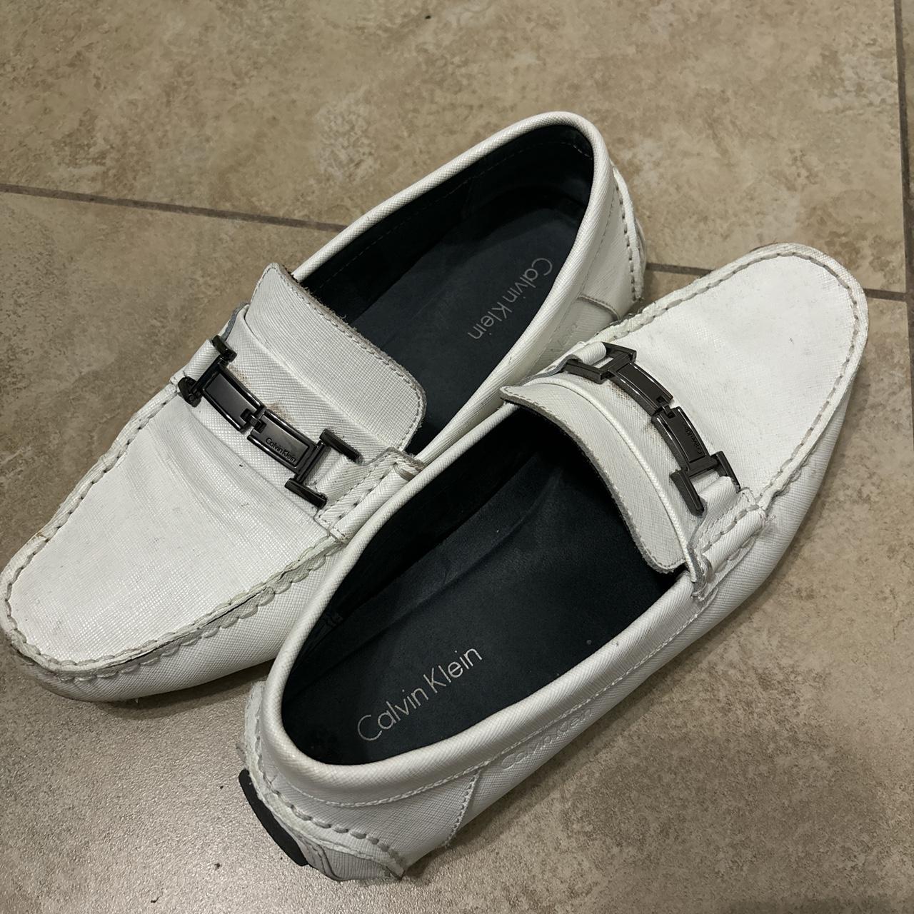 Calvin klein deals white loafers