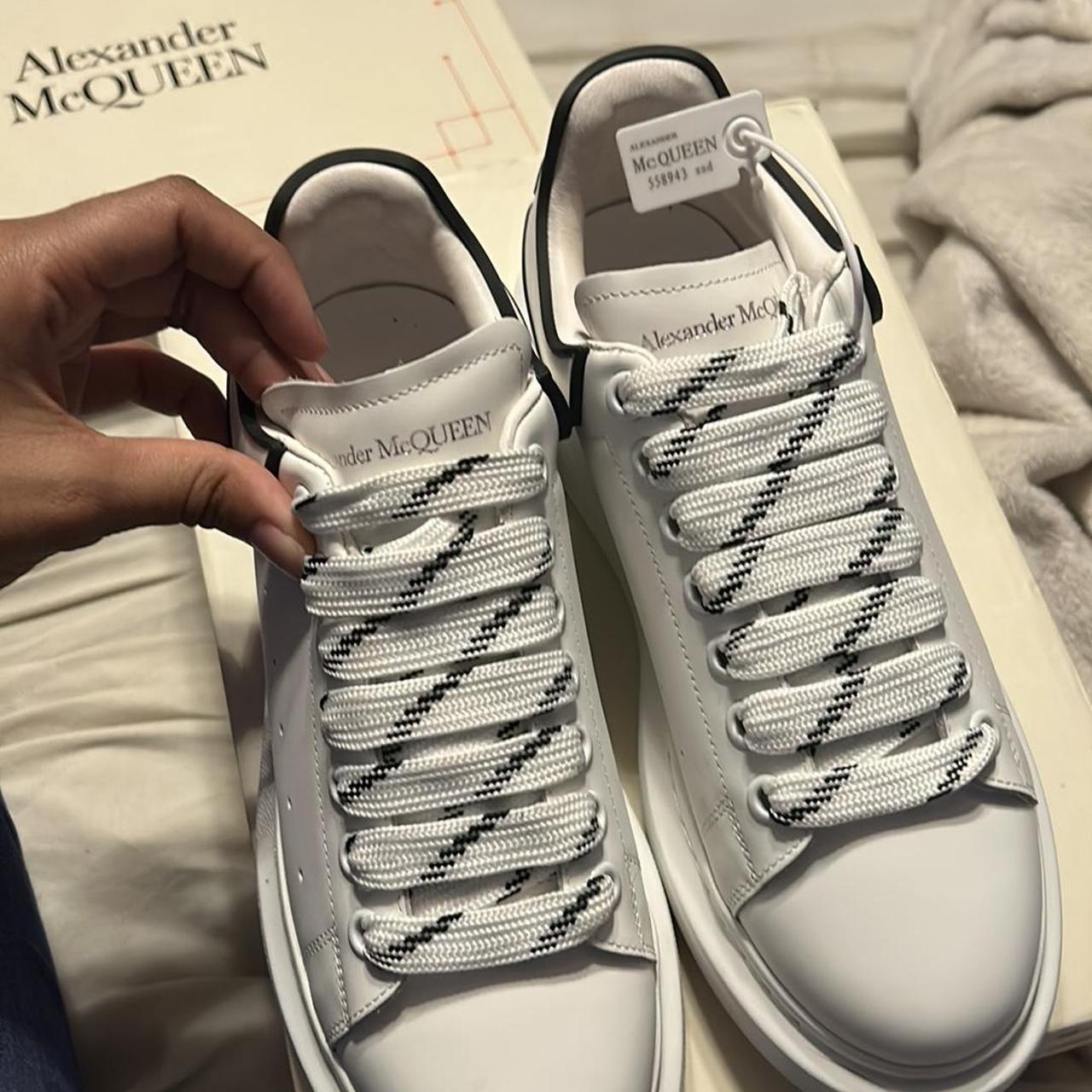 alexander mcqueen blanche et noir