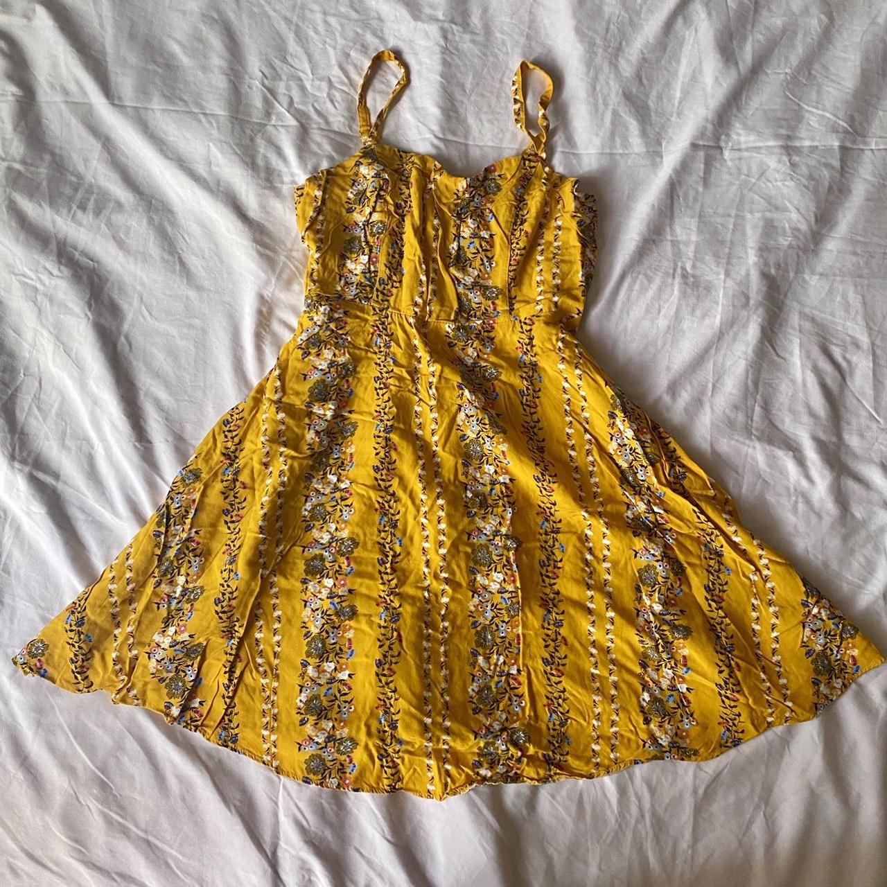 💫 yellow flower short dress 💫 size • women’s... - Depop