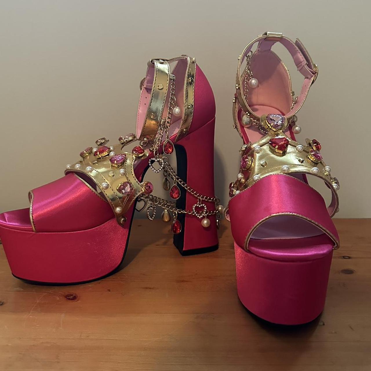 crowned charmer platform heels