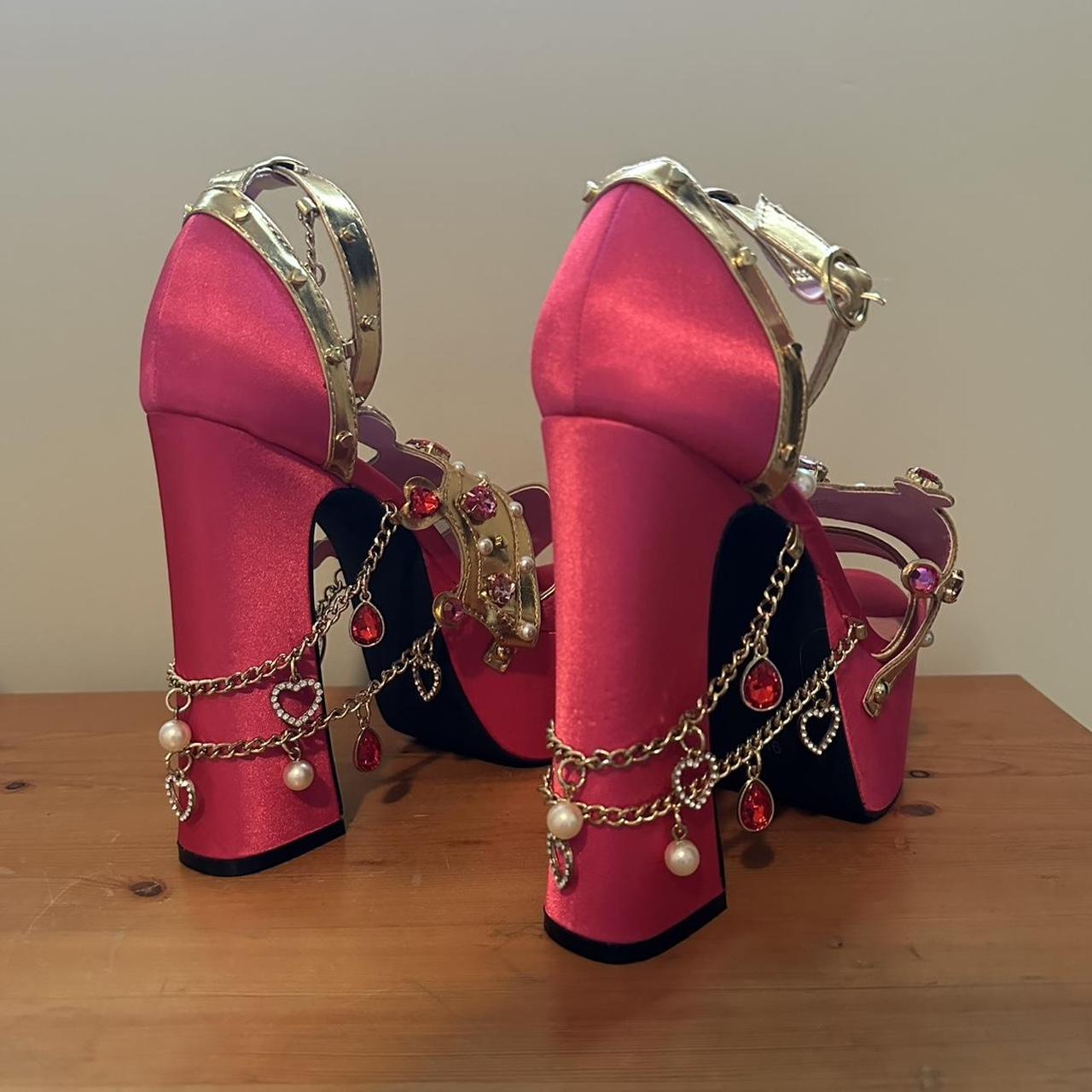 crowned charmer platform heels