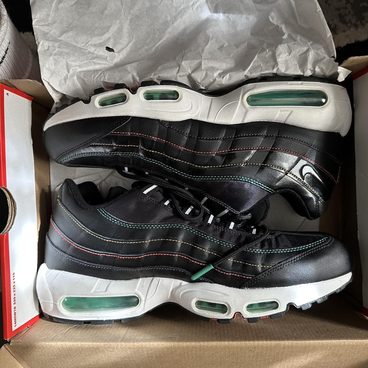 air max 95 windbreaker