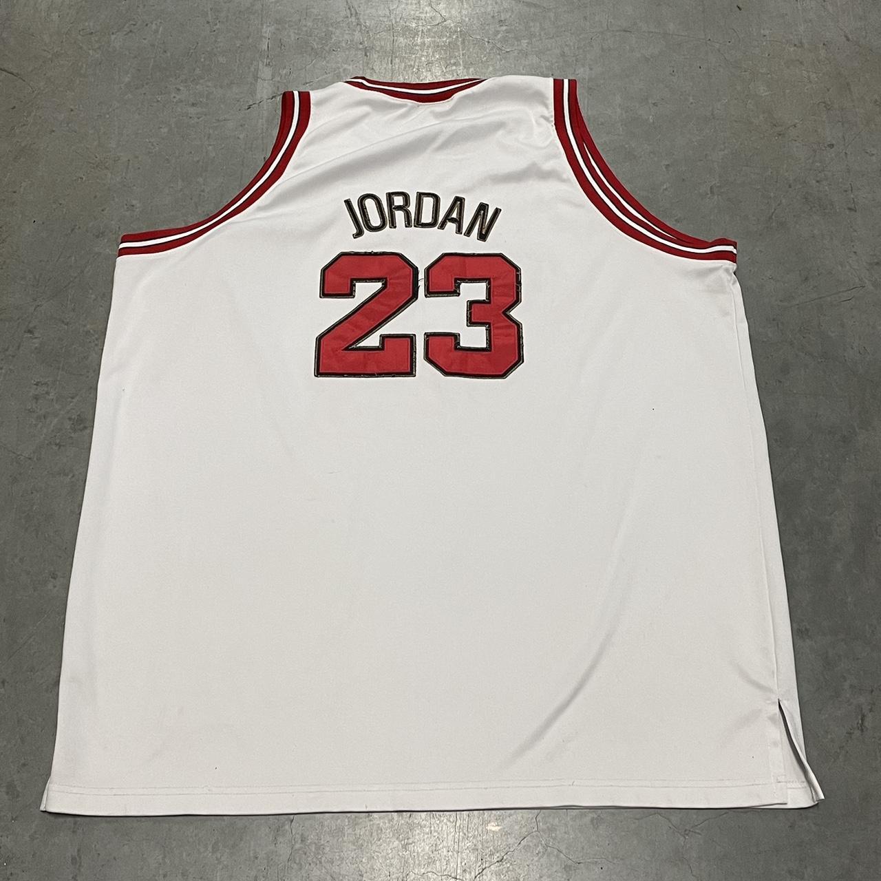 Mitchell & Ness Chicago Bulls Jordan Jersey 1983-84 Hardwood