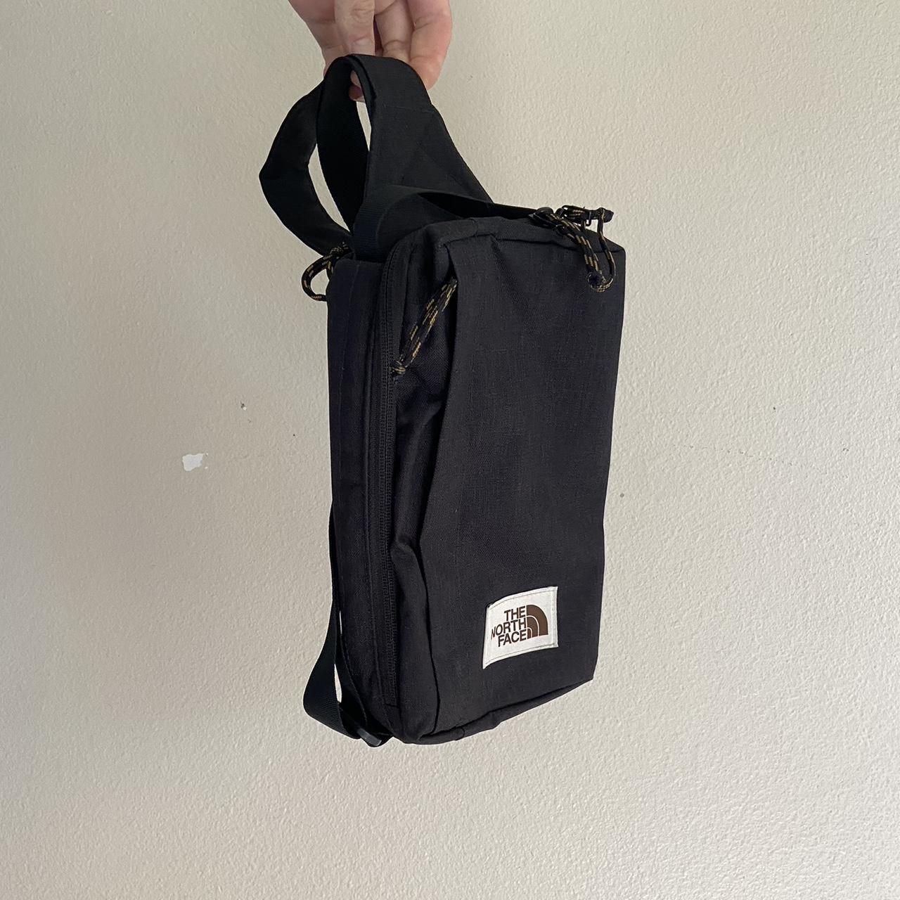 The North Face Men's Black Bag | Depop