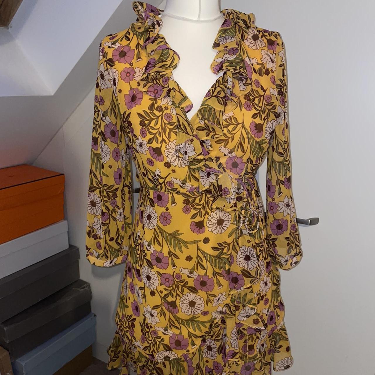 Valerie Canvas yellow wrap dress with pink Depop