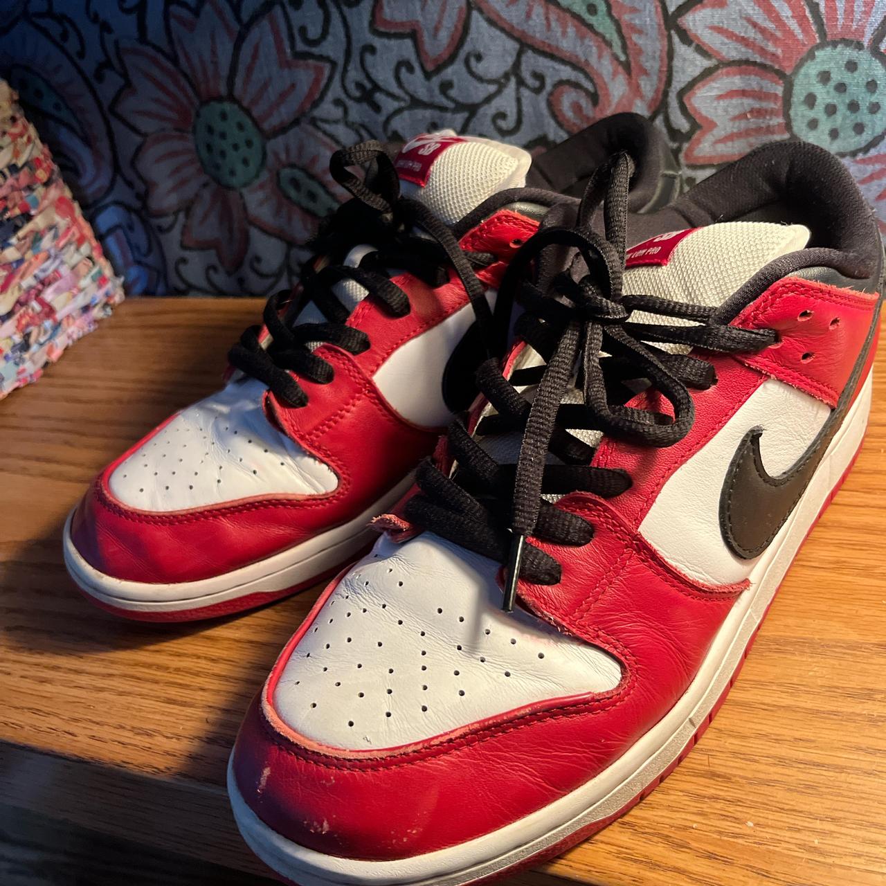 mens nike red and black