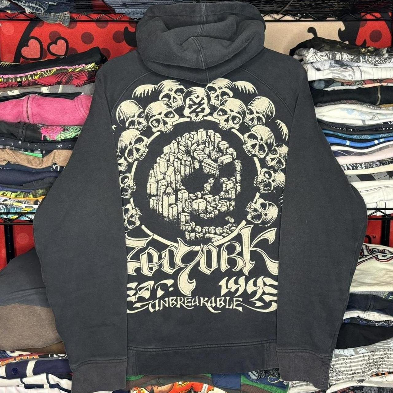 Zoo York Y2K “Unbreakable” Skull Grunge Emo Mallgoth | Depop
