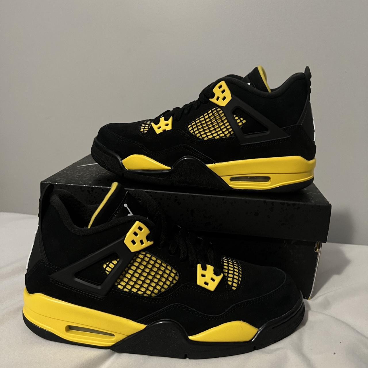 Air Jordan 4 Thunder Size 7y Brand new Straight... - Depop