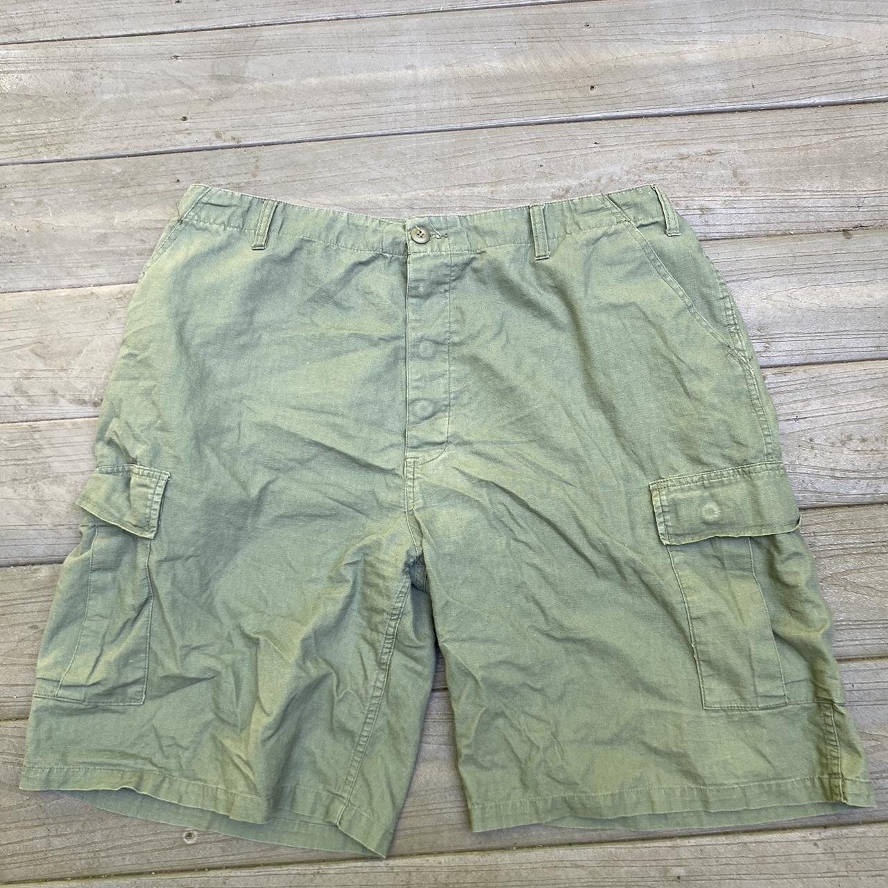 35 waist hot sale cargo shorts