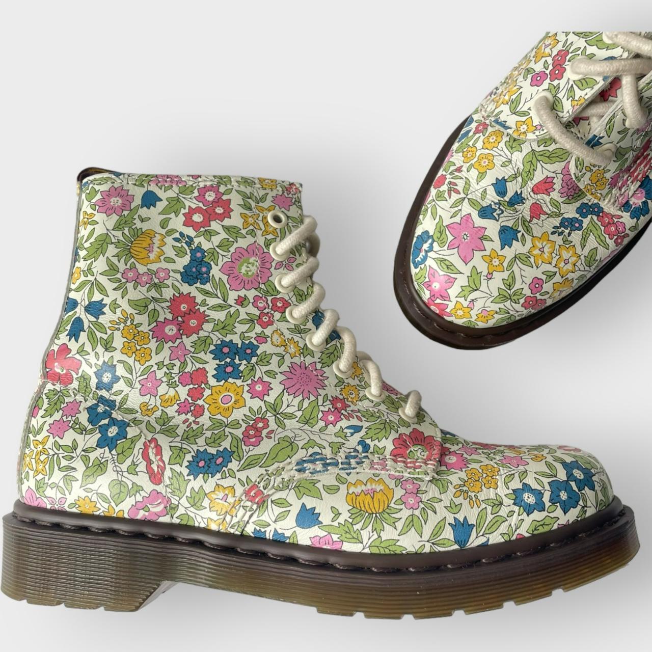 Dr 2024 martens liberty