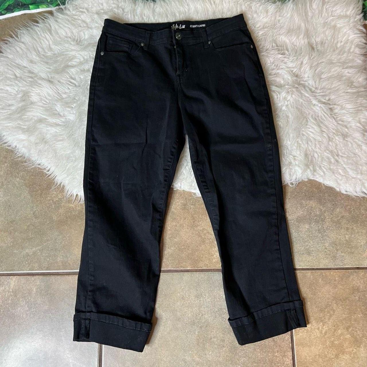 Style & Co black capri pants size 10 . In good used - Depop