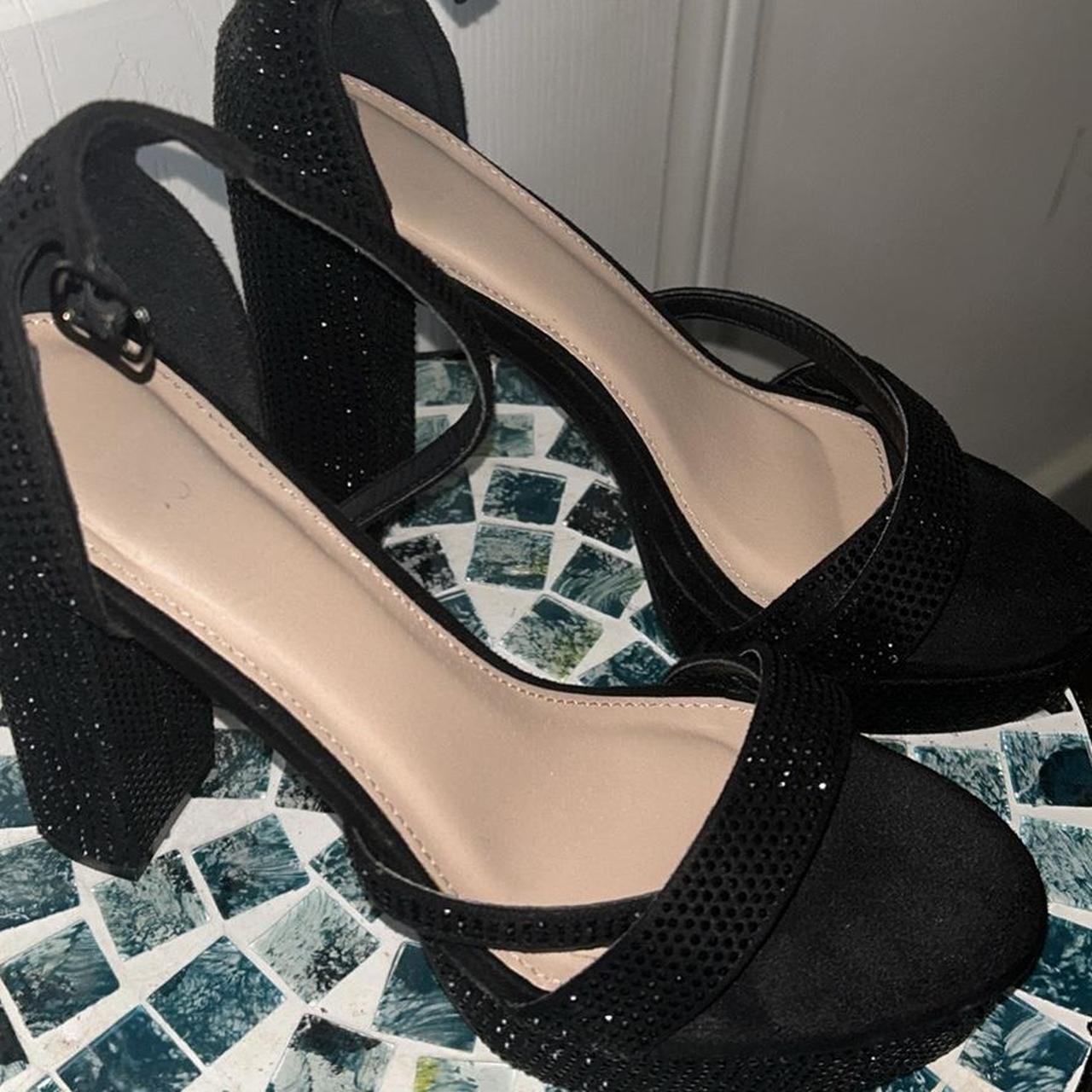 Black sparkly heels Windsor size 8 Adjustable. Depop