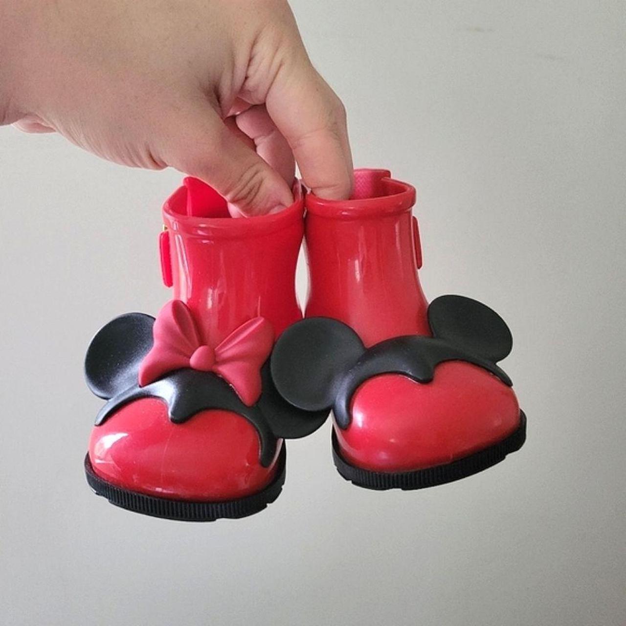 In red these Disney MM Ears rain boots for girls. Depop