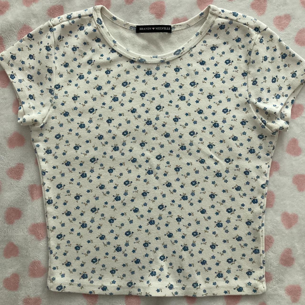 Brandy Melville blue floral pattern top 💙 Worn but... - Depop