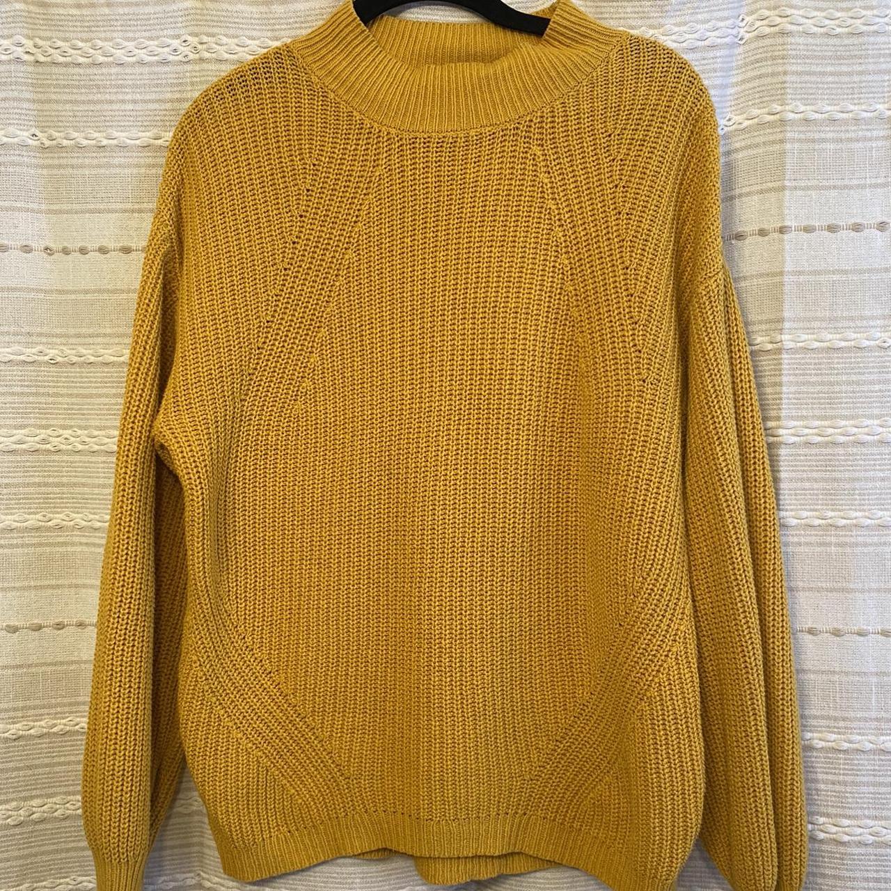 Old Navy Women's Yellow Jumper | Depop