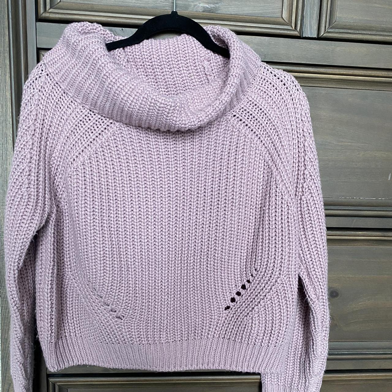 Charlotte russe 2025 pink sweater