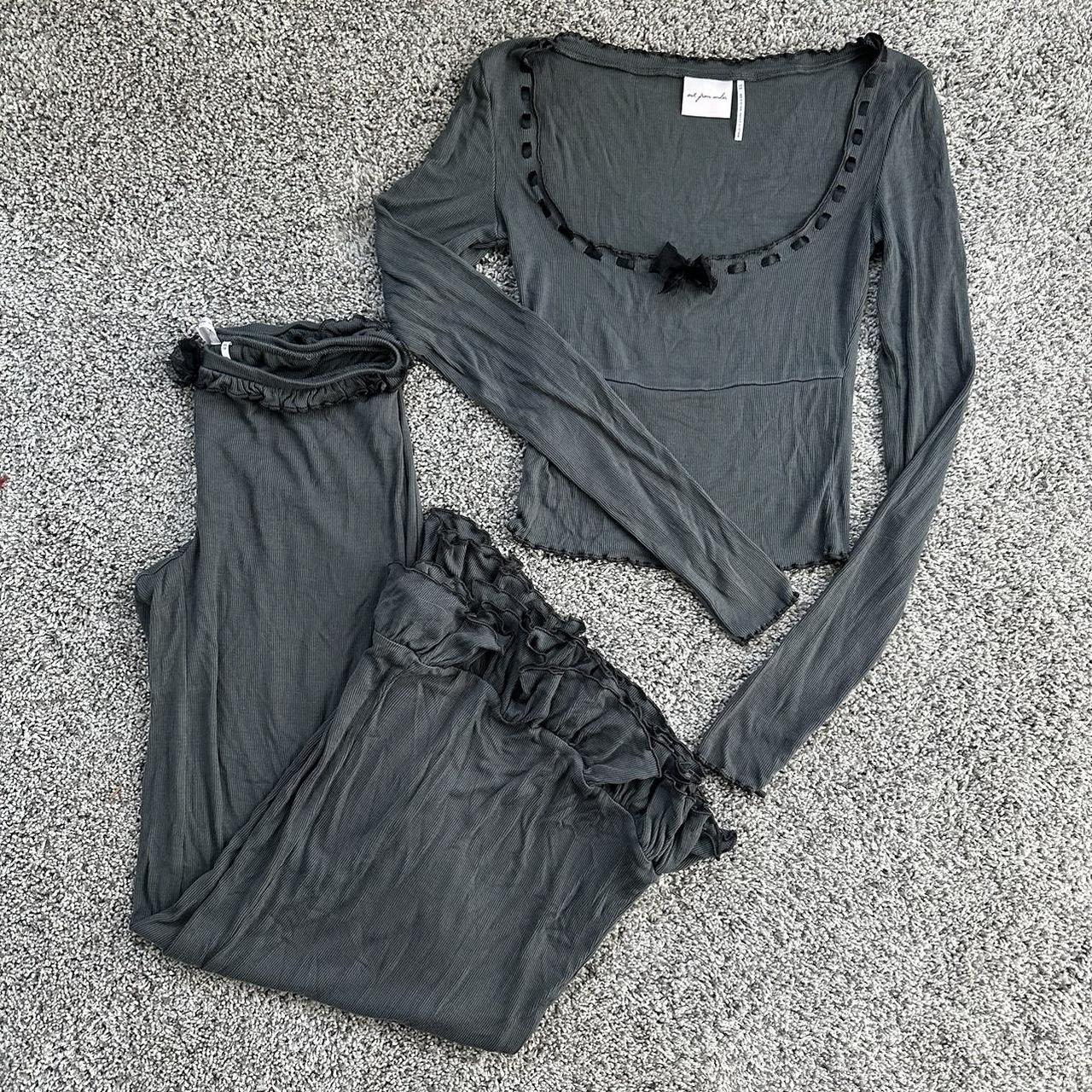 item listed by emilymerrickk