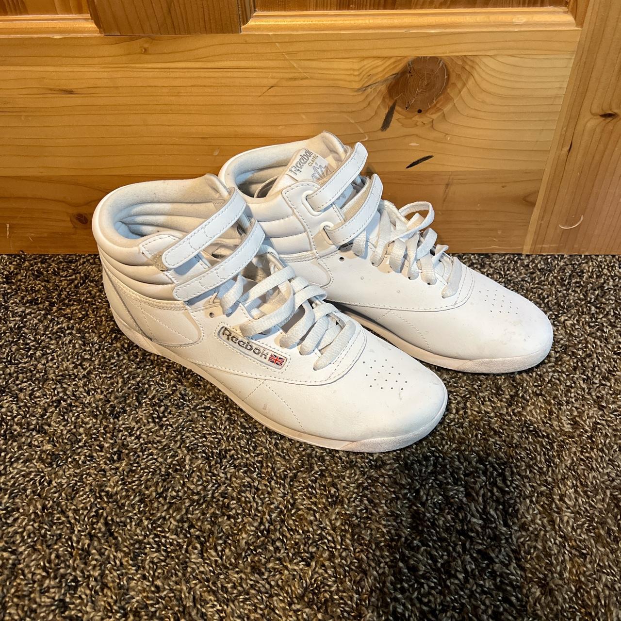 Reebok deals classic 9